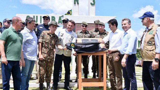 Bolsonaro inaugura asfaltamento da 163 no Pará; Vídeo
