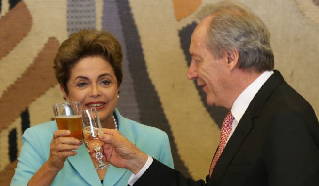 Supremo altera regras usadas no impeachment de Collor para favorecer Dilma