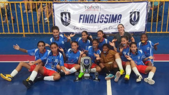 Equipe de Futsal feminino de Água Boa é campeã da Liga Azul em Minas Gerais