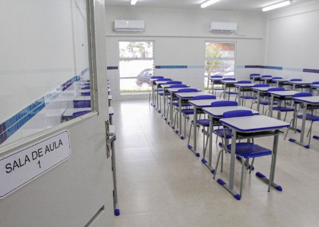 Novo Decreto - Governo de MT aumenta em 47% os repasses para as escolas estaduais