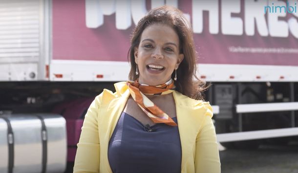 Sula Miranda estrela campanha com foco nos caminhoneiros