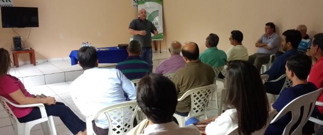 Sema orienta municípios da região do Araguaia sobre criação de pirarucu