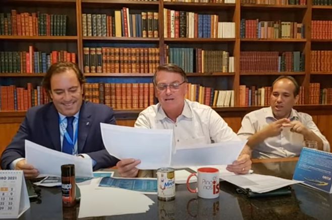 Bolsonaro anuncia agência bancária em Sorriso e diz que município produz mais soja que a França (vídeo)