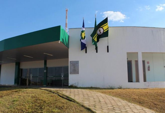 Vereadores de Alto Araguaia aprovam férias e 13º para 2023; valor ultrapassa a casa dos R$ 270 mil
