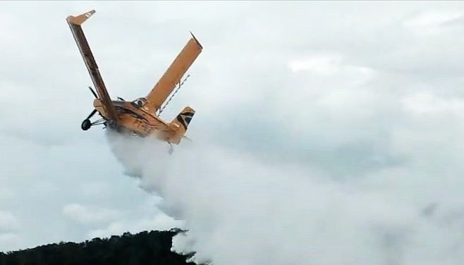 Asas de avião agrícola quebram e piloto sobrevive em Tocantis; VÍDEO