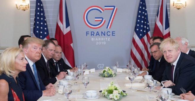 G7 isola Macron e Merkel afirma que vai telefonar a Bolsonaro na próxima semana