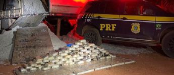 PRF apreende mais de 150 kg de cocaína escondida em semirreboque abandonado em MT